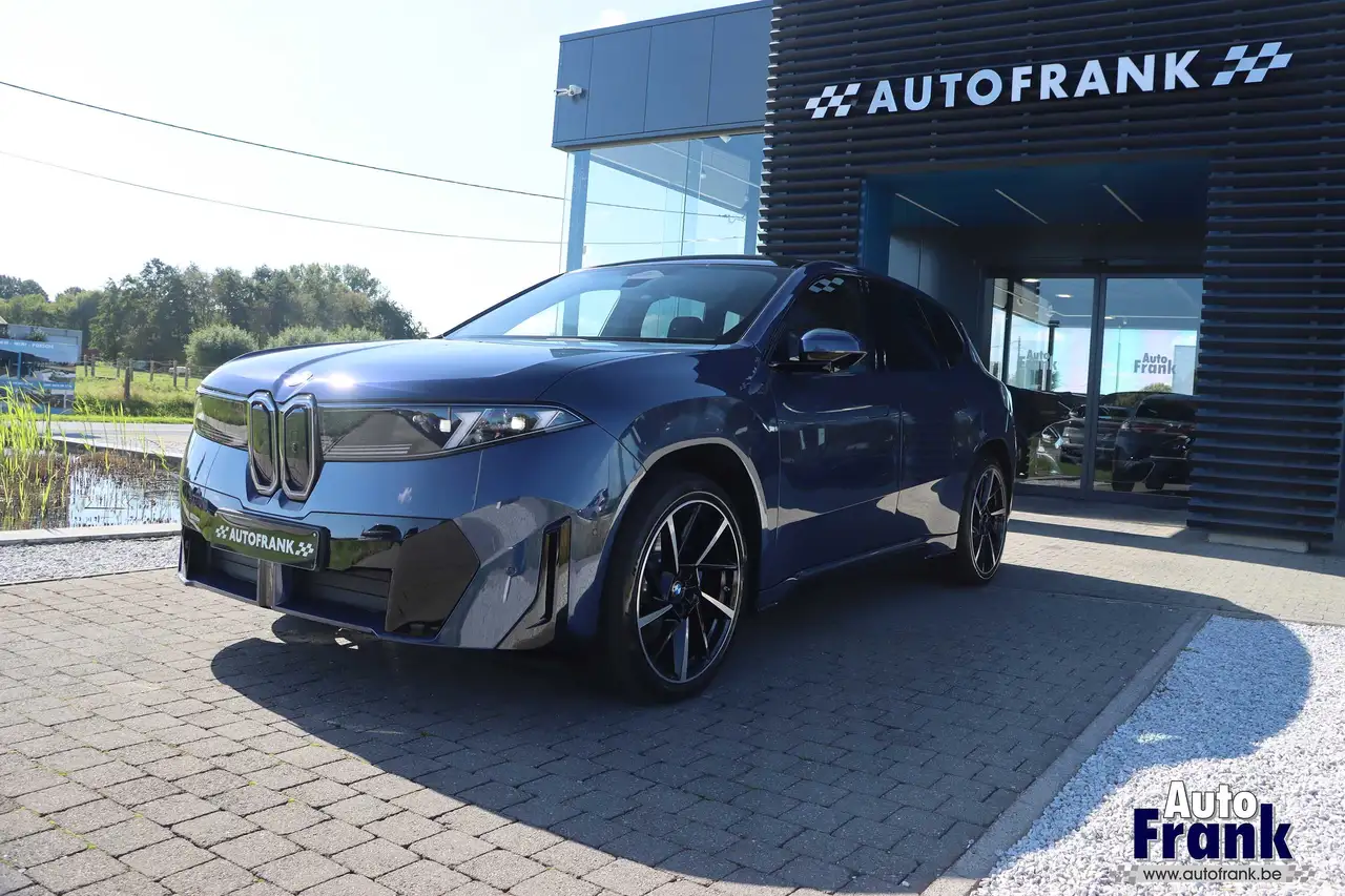 BMW iX3 - 3