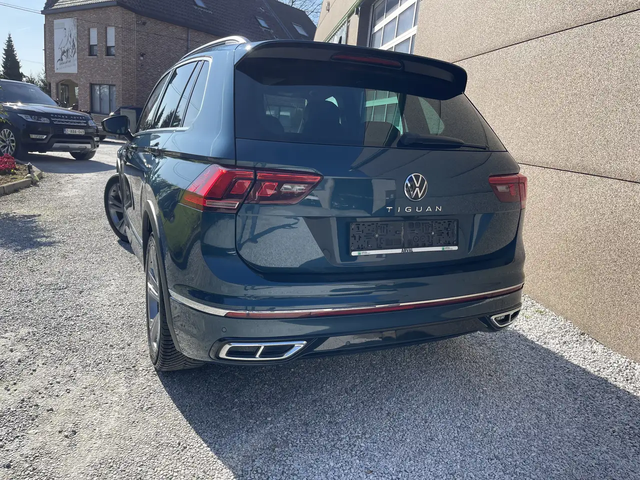 Volkswagen Tiguan - 5