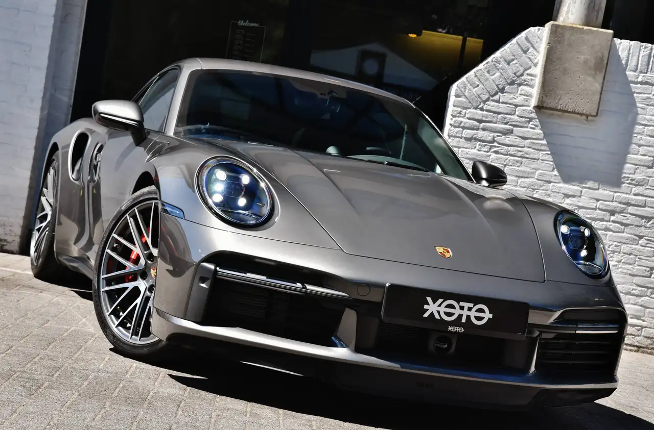 Porsche 992 - 2