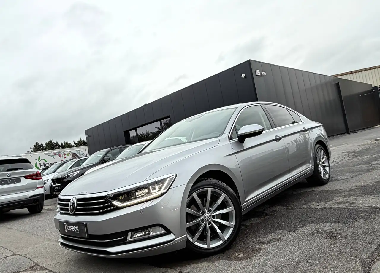 Volkswagen Passat - 3