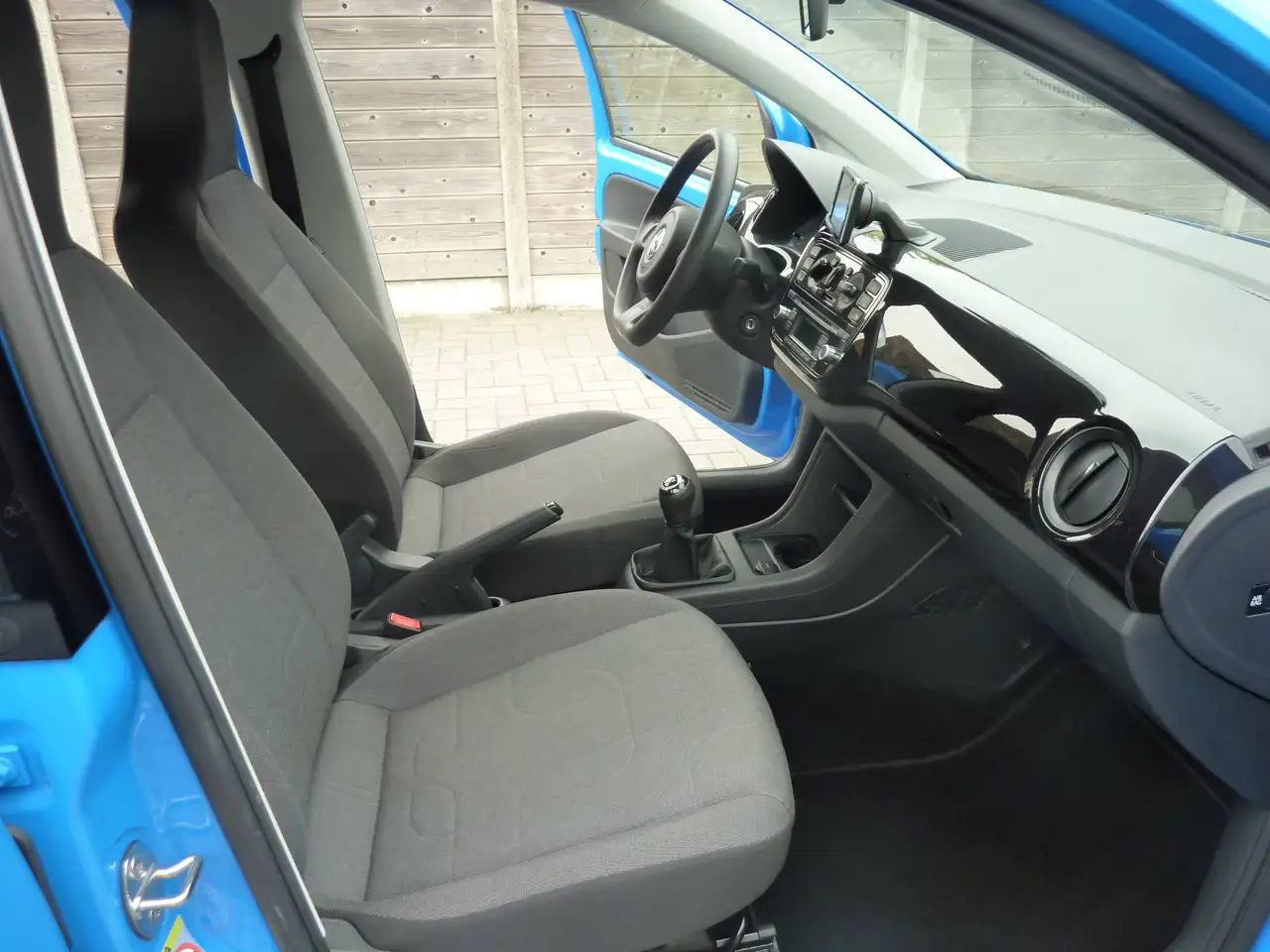 Volkswagen up! - 8