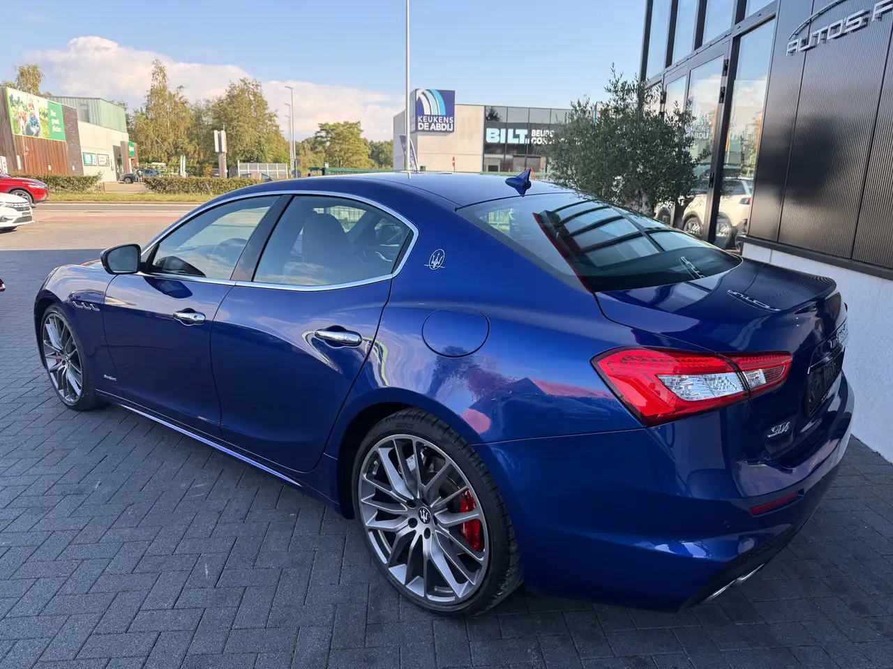 Maserati Ghibli - 5