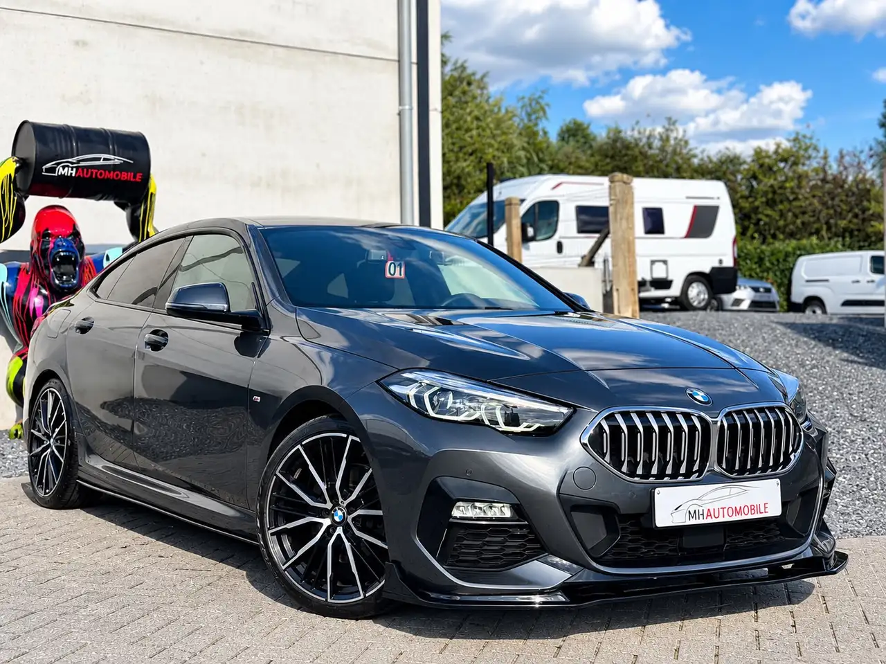 BMW 218 - 9