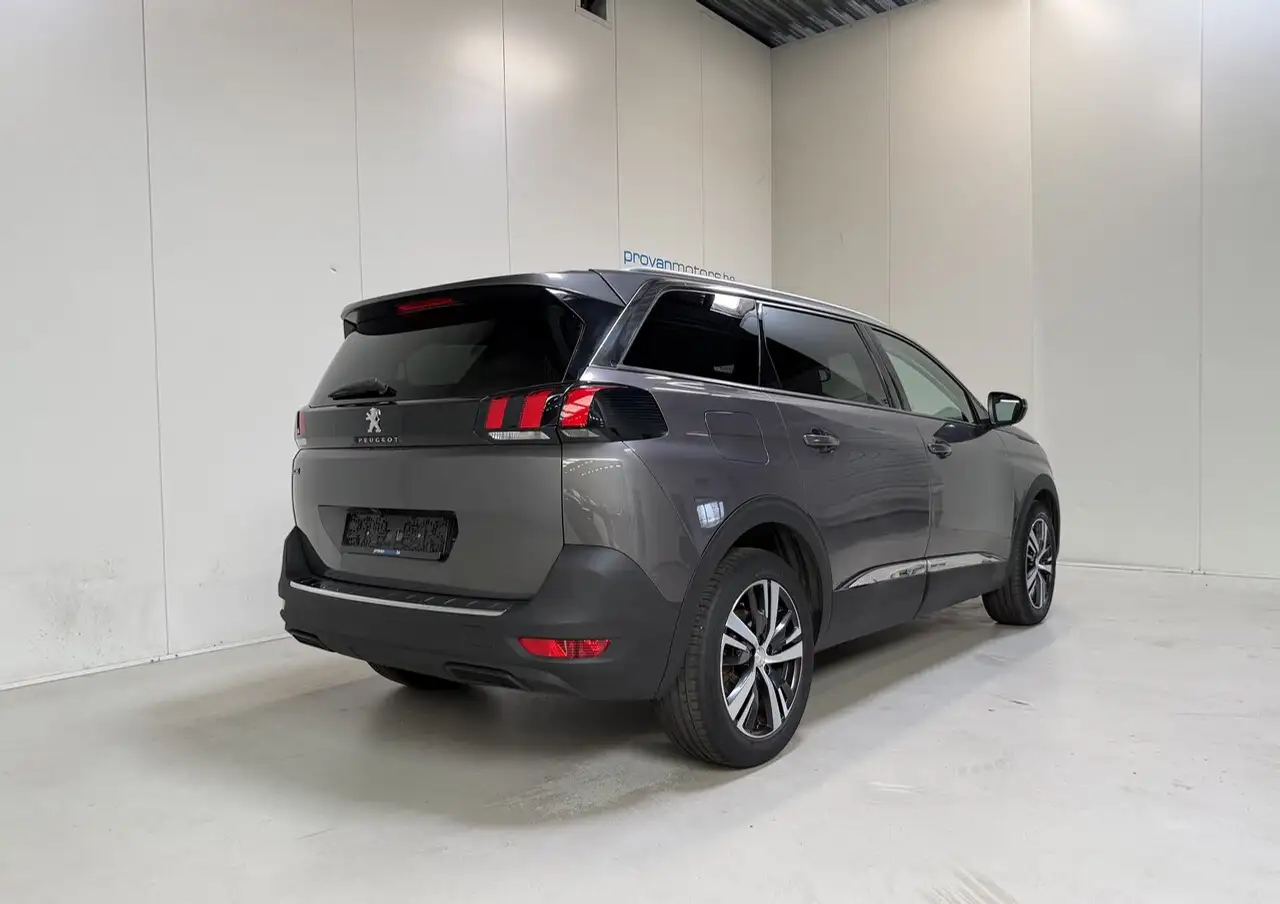 Peugeot 5008 - 3