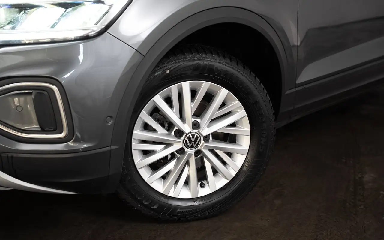 Volkswagen T-Roc - 6