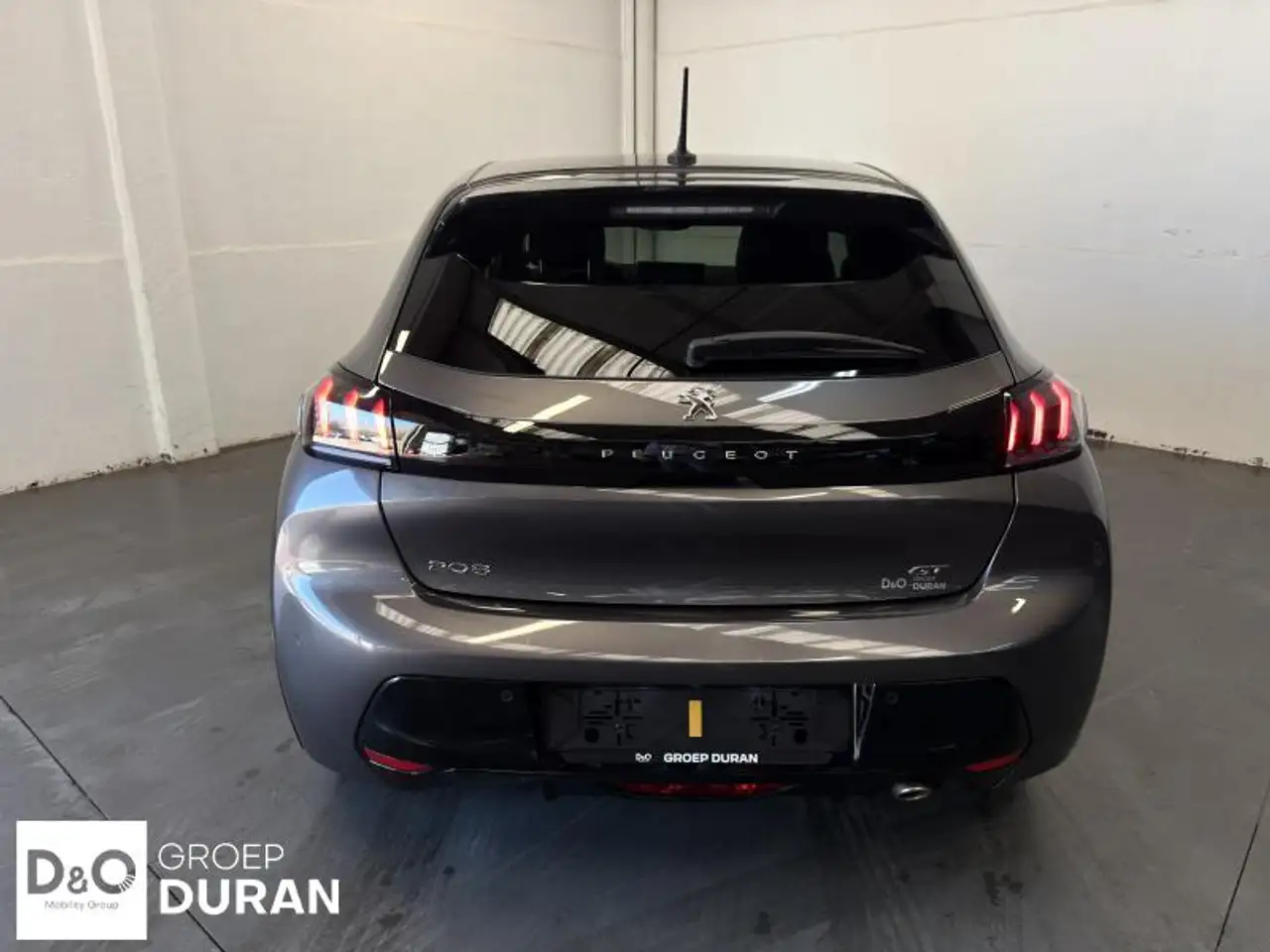 Peugeot 208 - 5