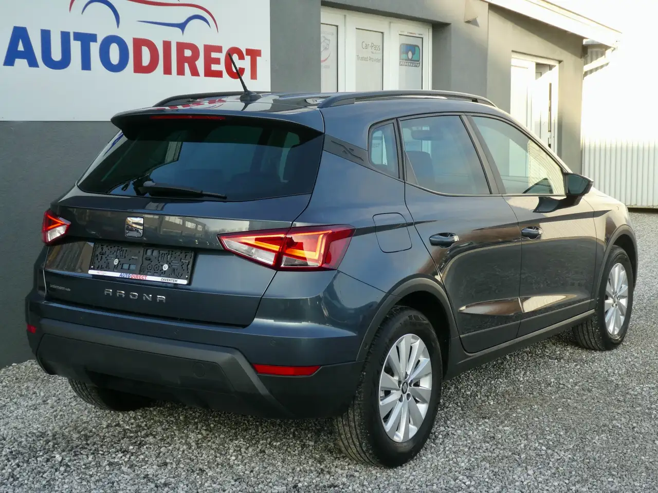 SEAT Arona - 4