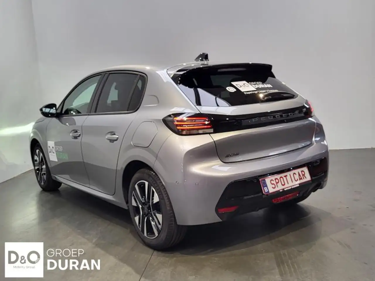 Peugeot 208 - 3