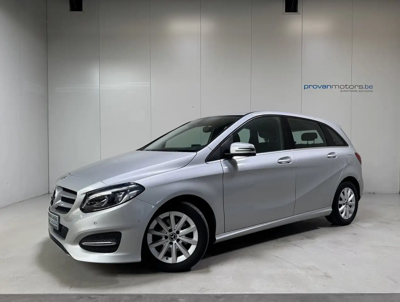 Mercedes-Benz B 180 - 4