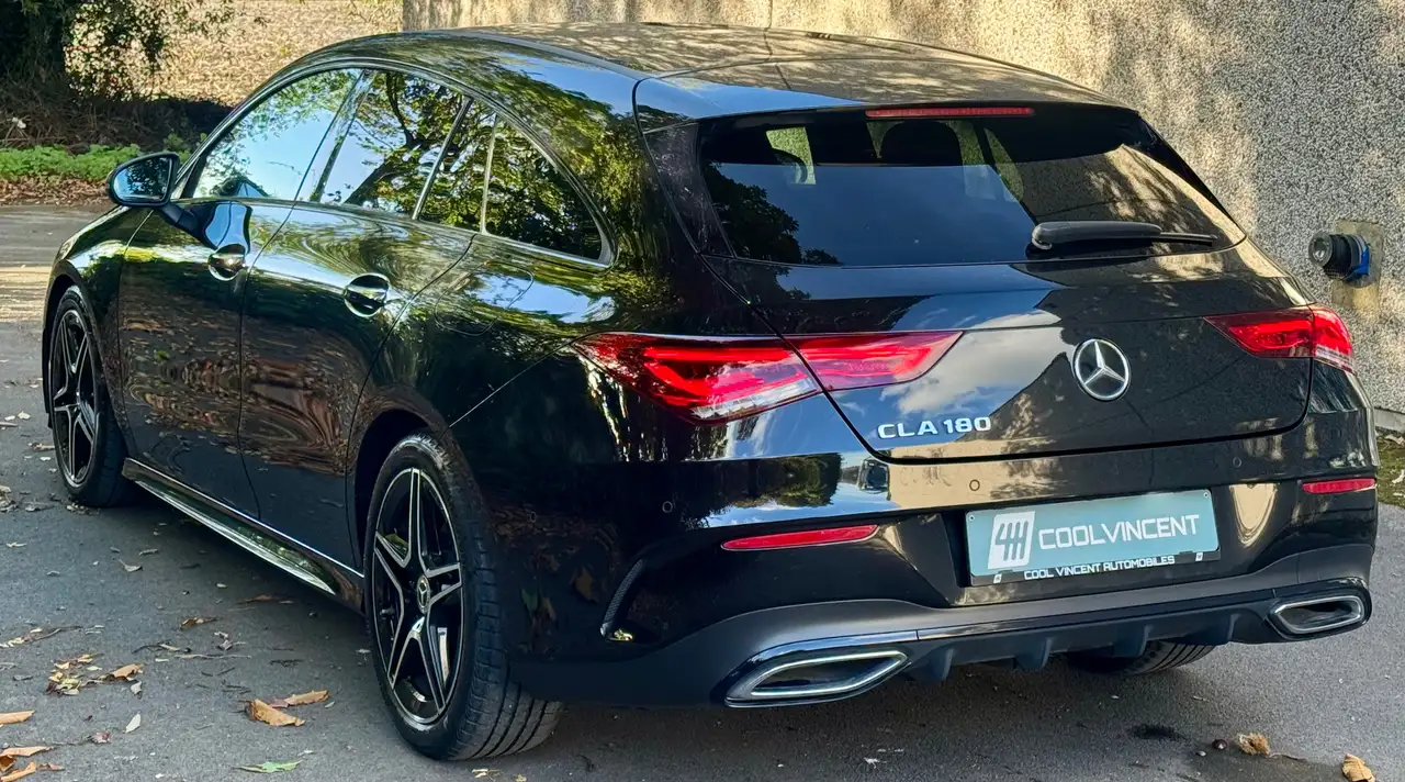 Mercedes-Benz CLA 180 - 4