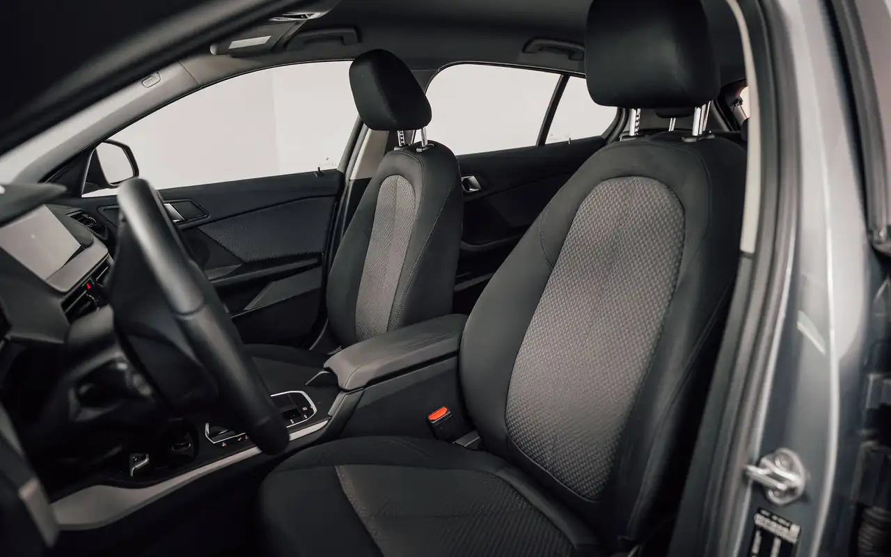 BMW 118 - 9