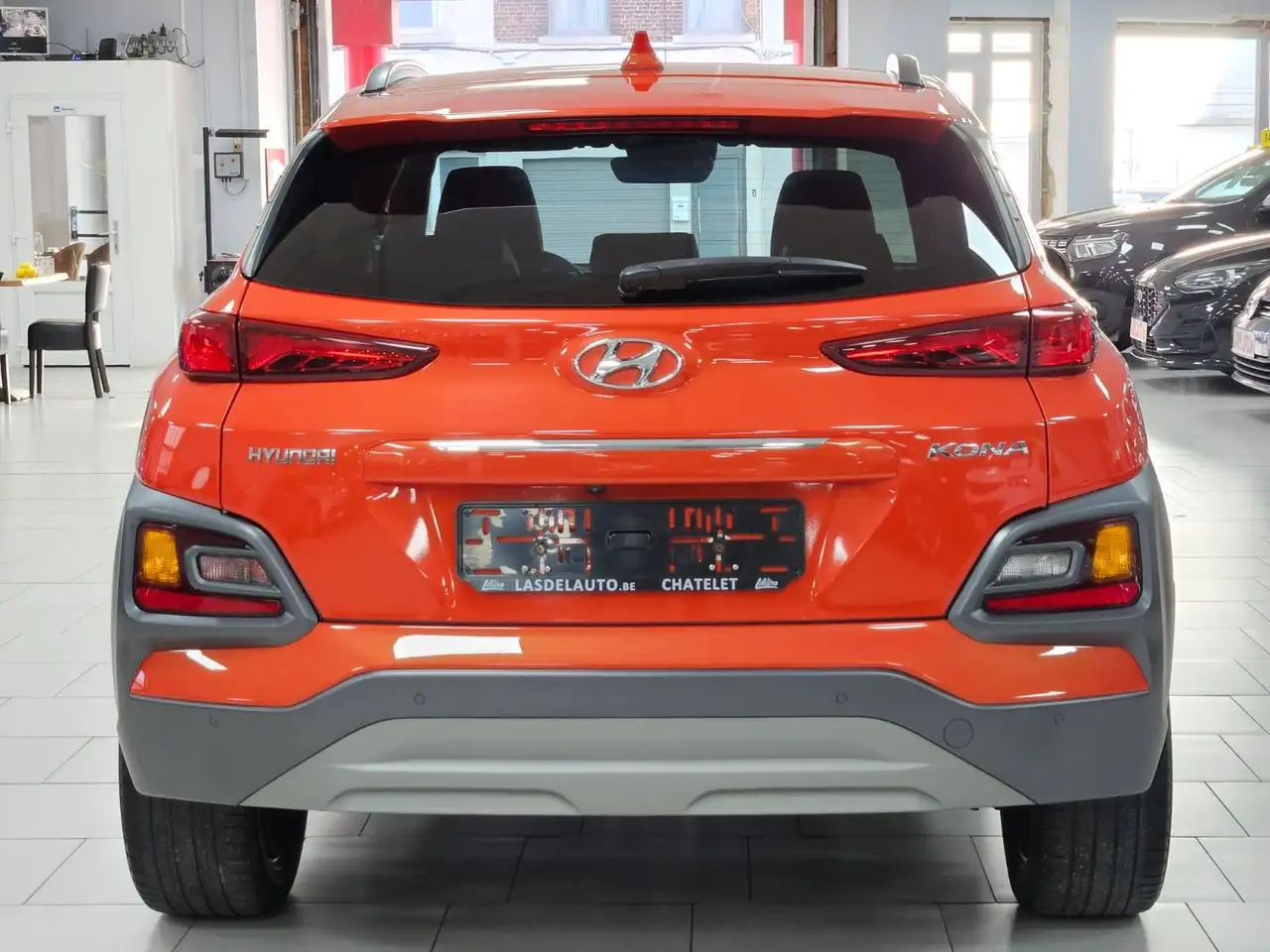 Hyundai KONA - 7