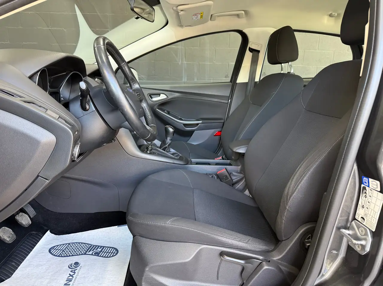 Ford Focus - 10