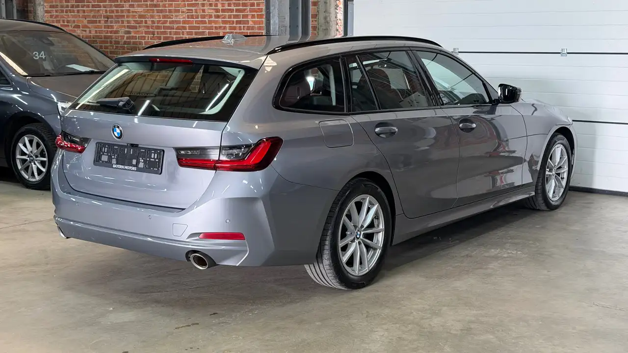 BMW 318 - 2