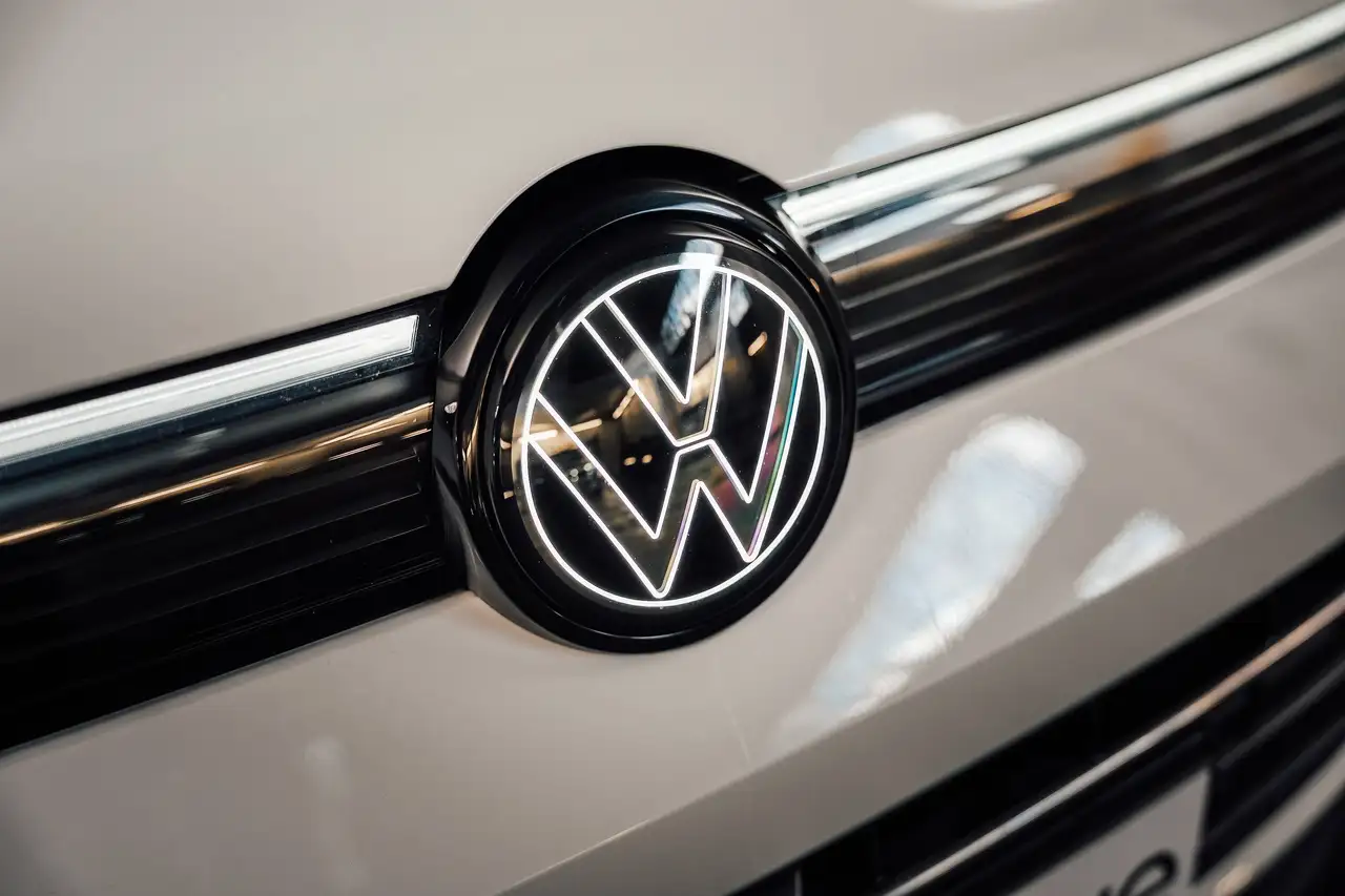Volkswagen Tiguan - 6