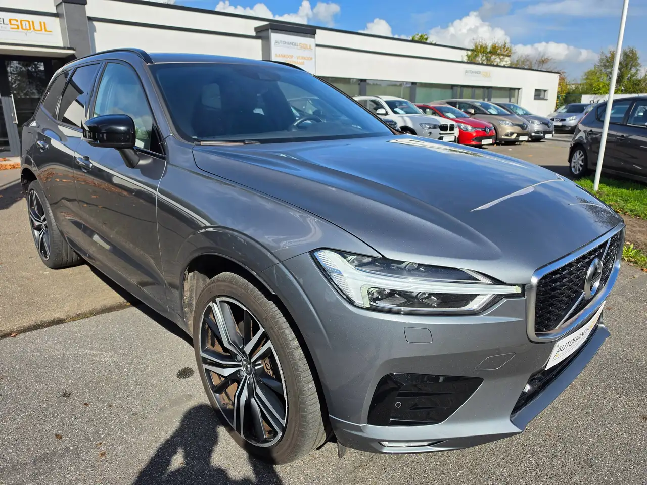 Volvo XC60 - 2