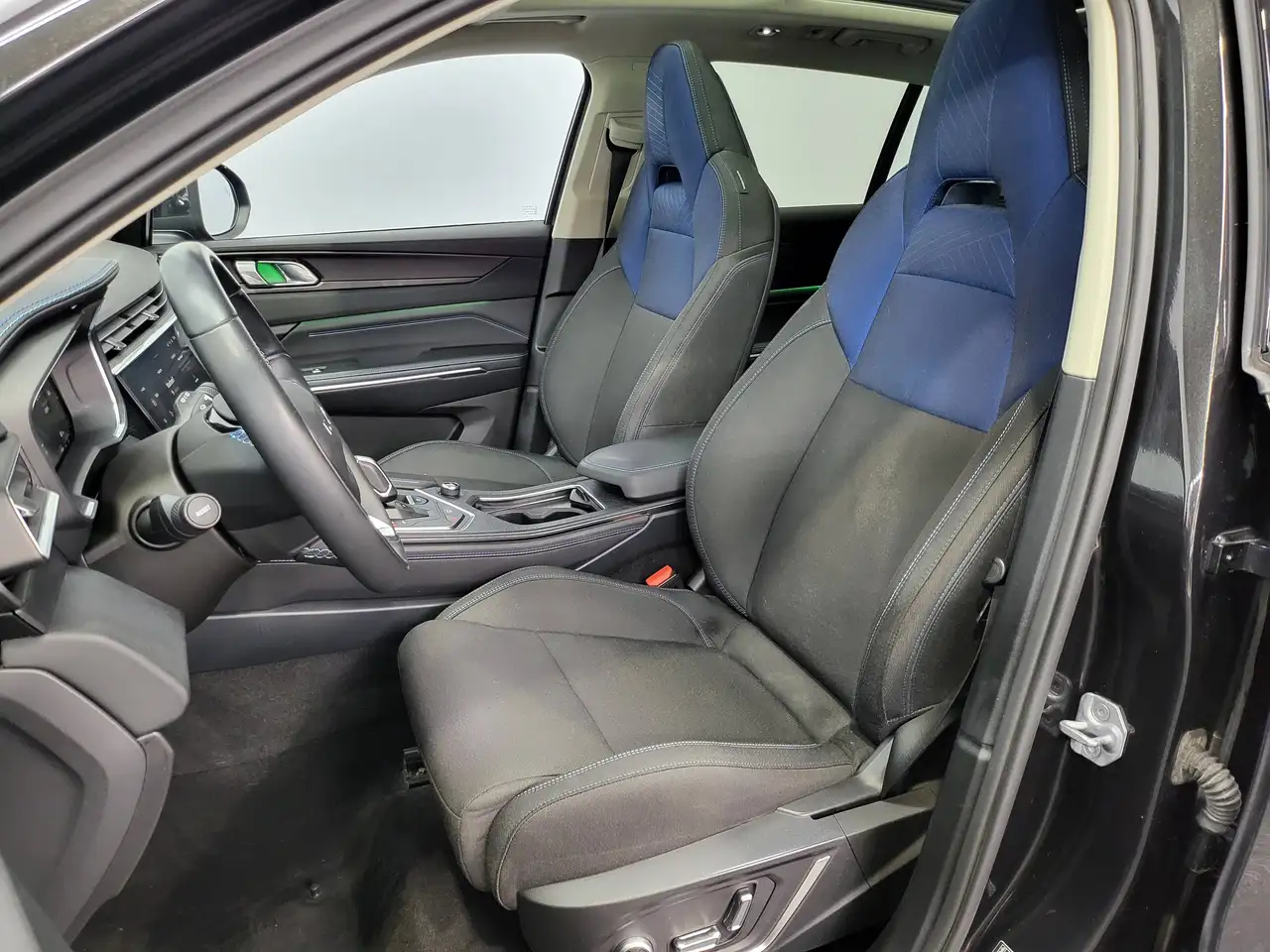 Lynk & Co 01 - 12