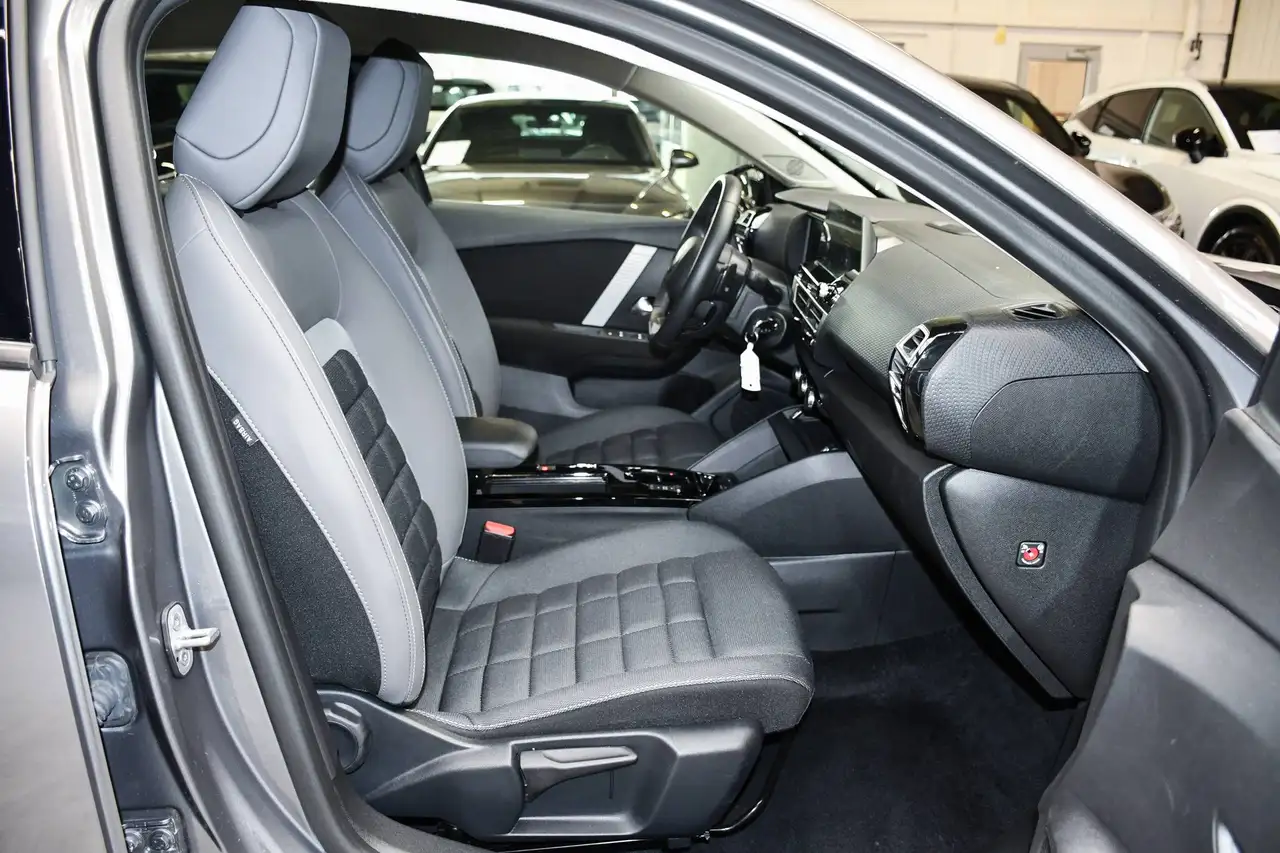 Citroen C4 X - 6