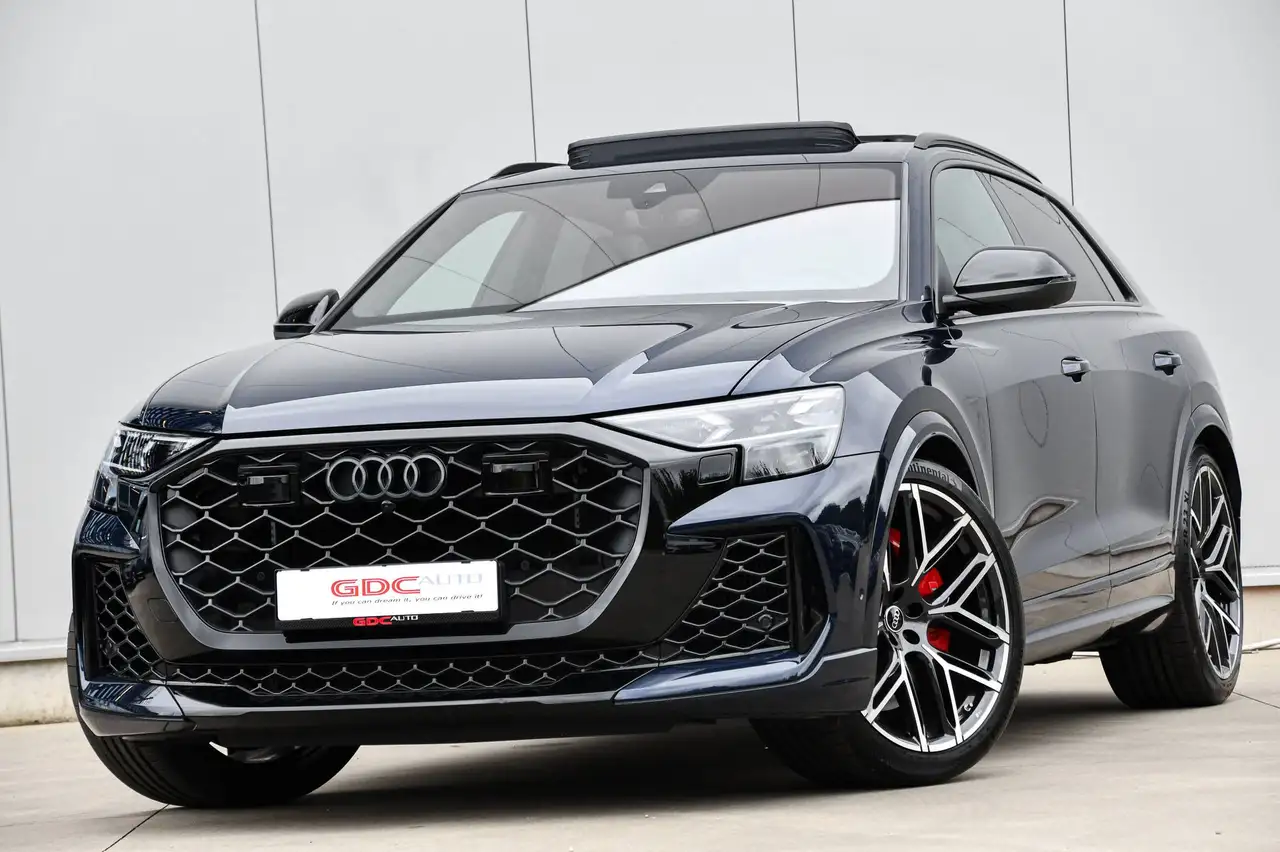 Audi RS Q8 - 2