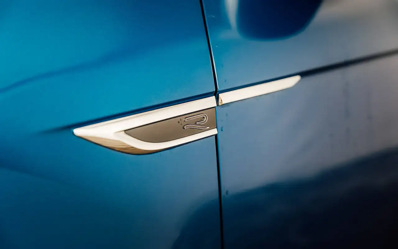 Volkswagen T-Roc - 10