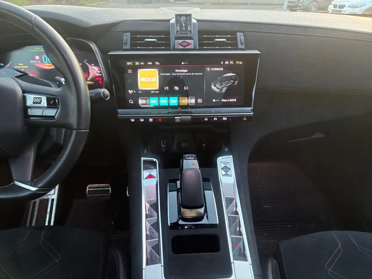 DS Automobiles DS 7 - 12