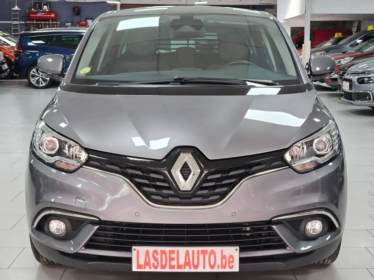 Renault Grand Scenic - 7