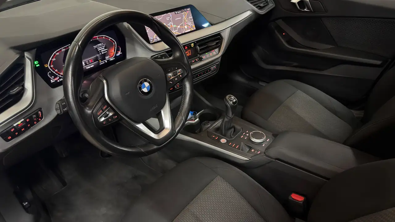 BMW 116 - 8