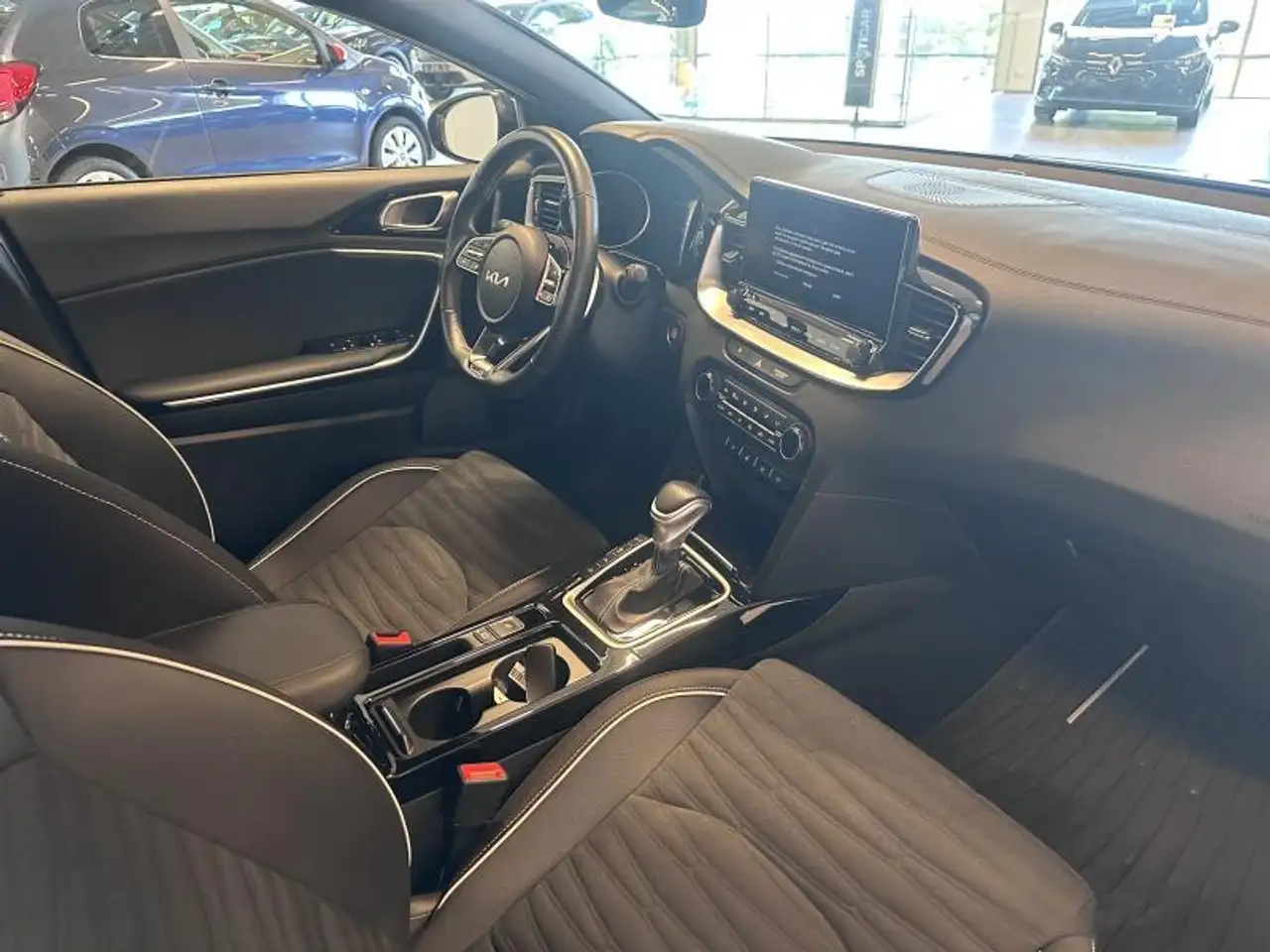 Kia ProCeed - 2