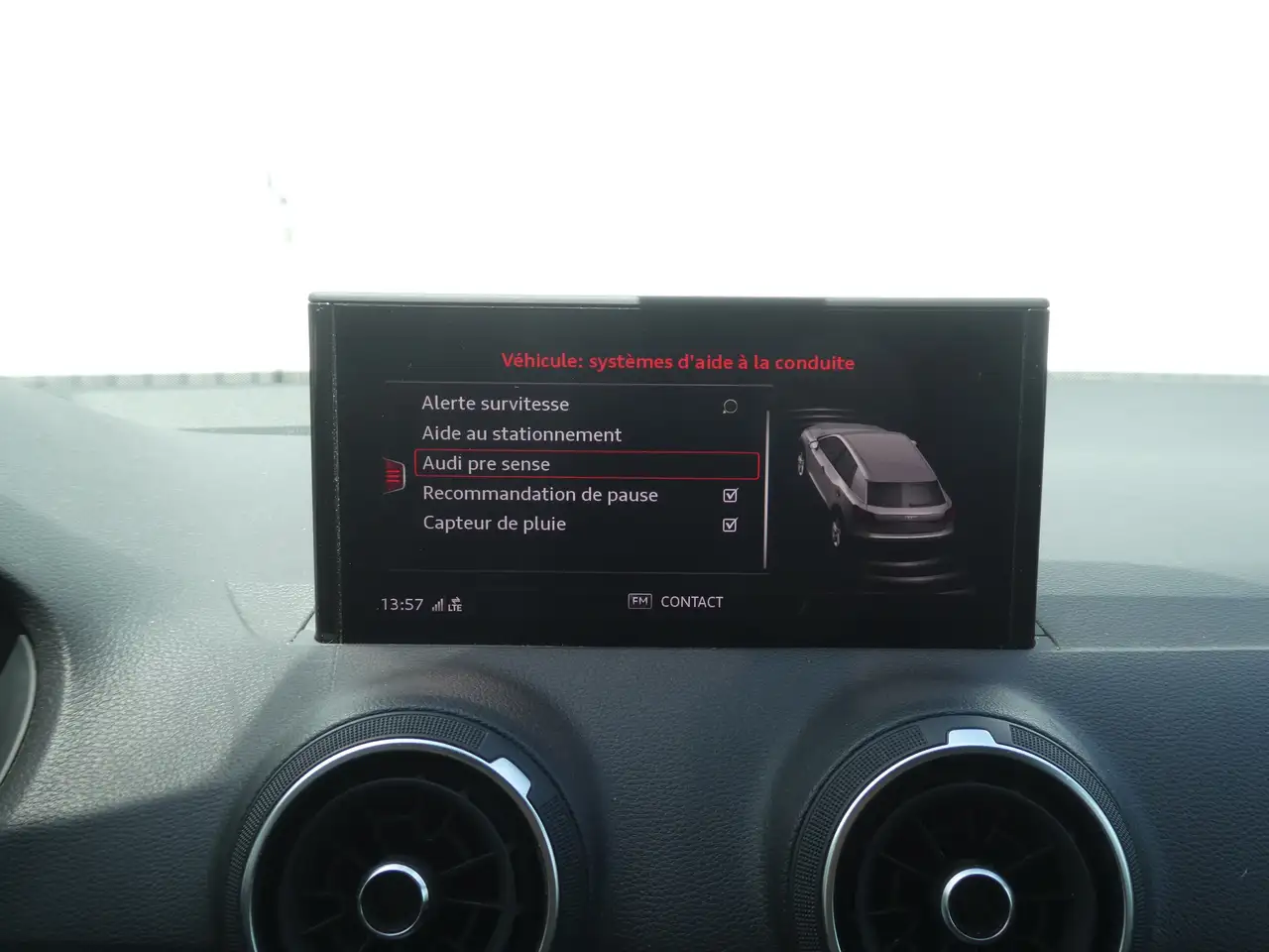 Audi Q2 - 12
