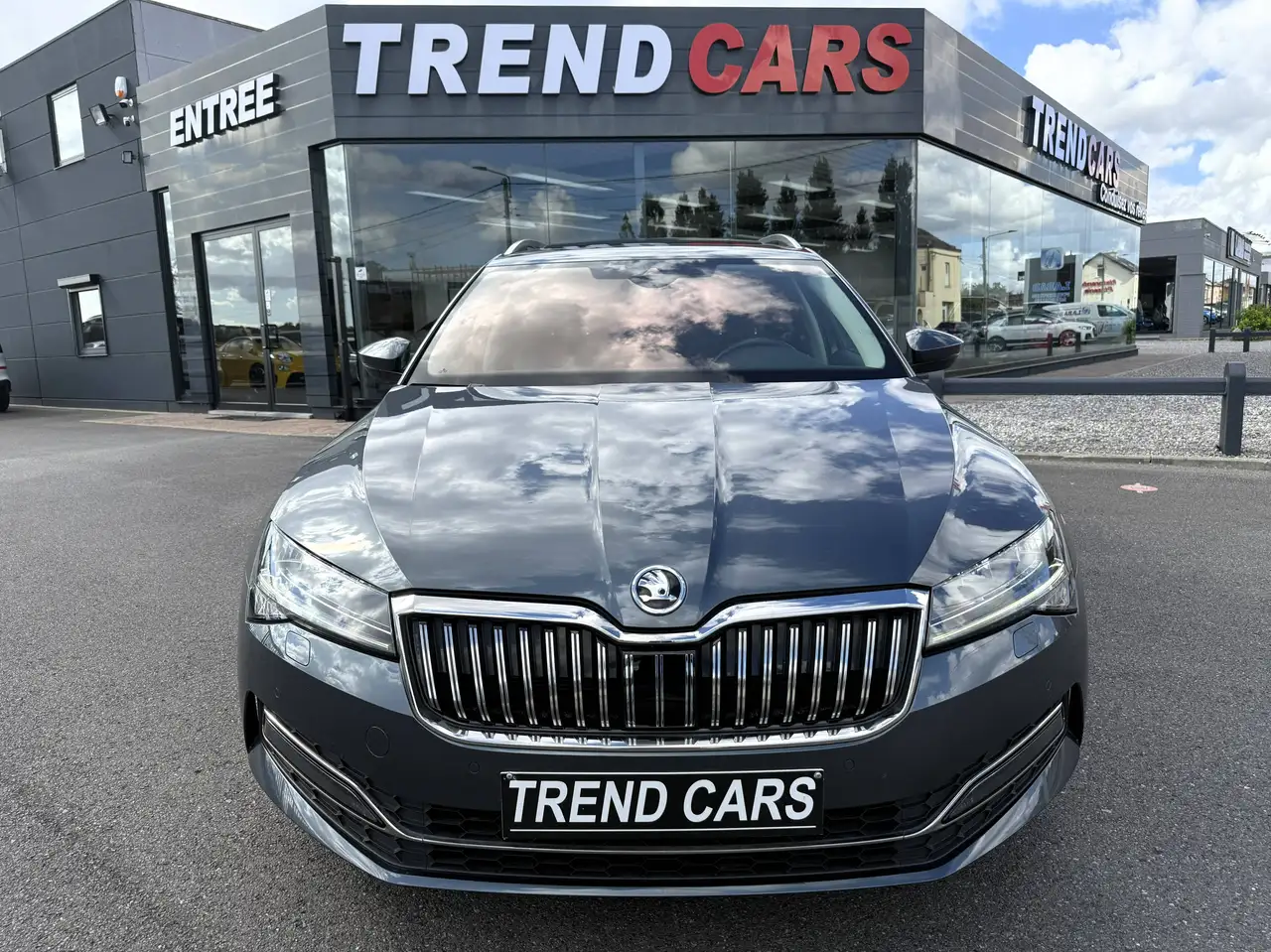 Skoda Superb - 8