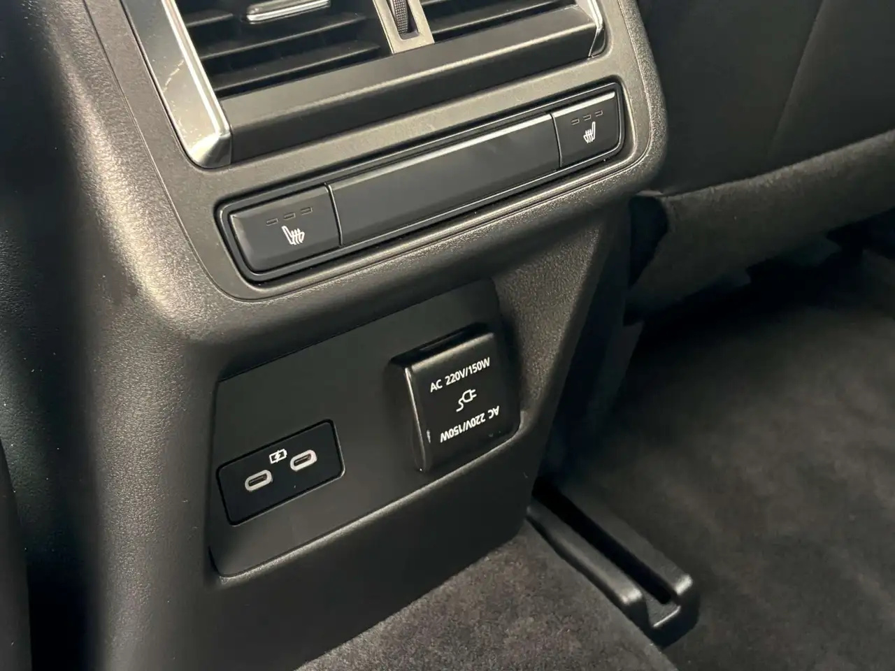 Mazda CX-60 - 11