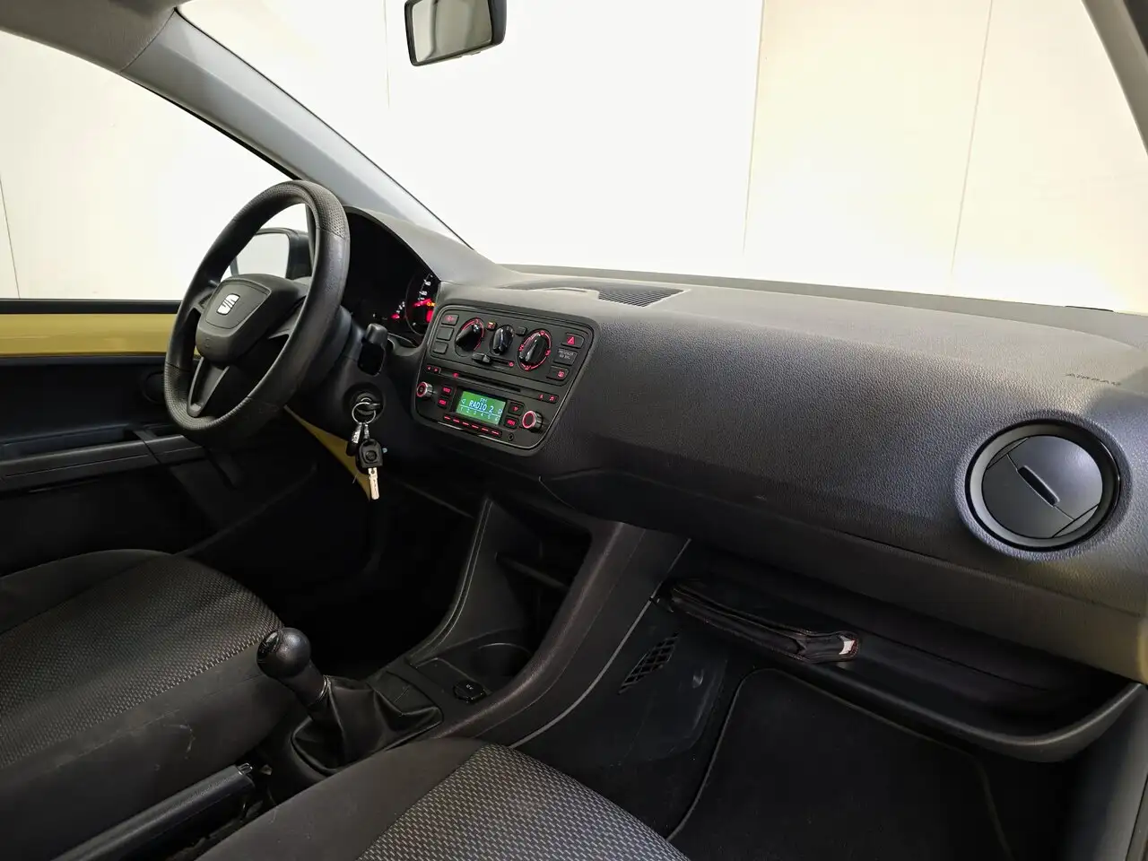 SEAT Mii - 12