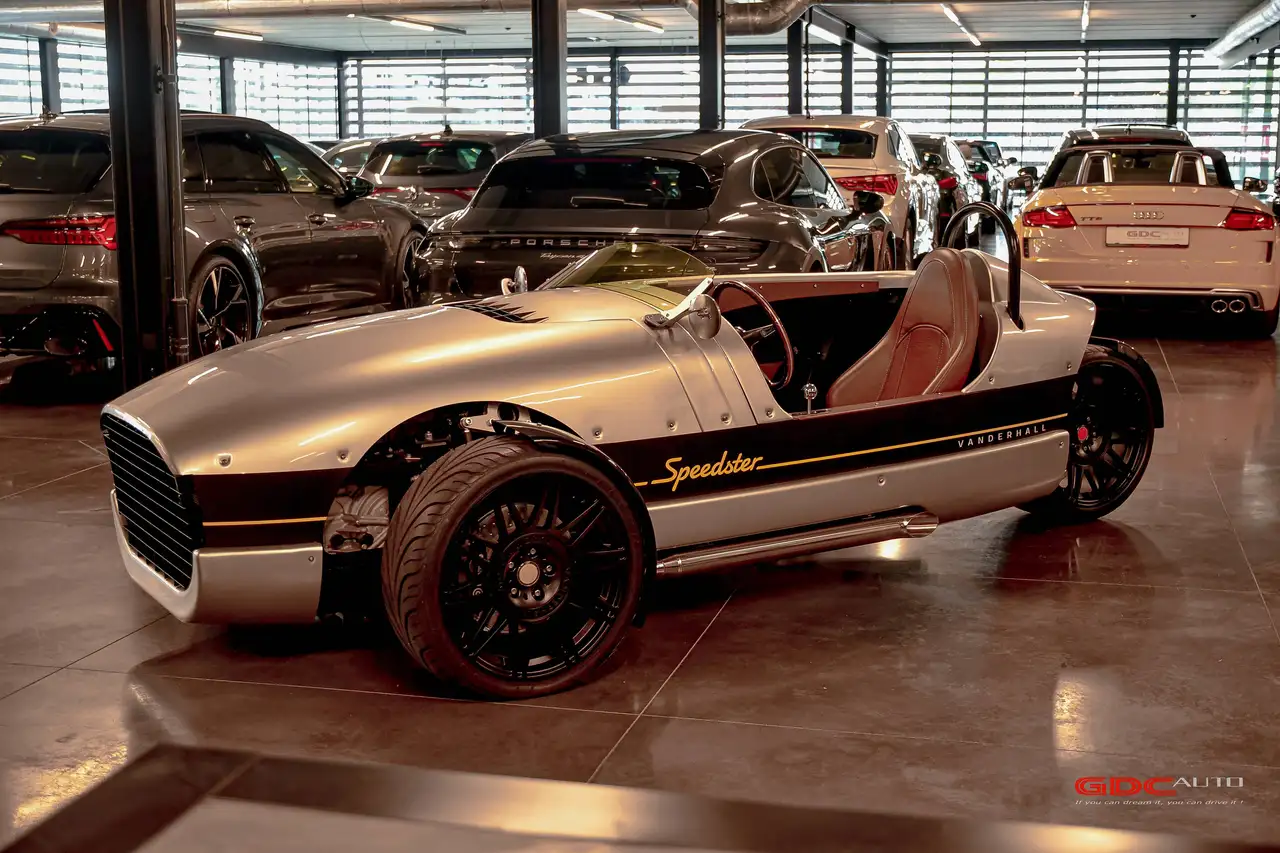 Vanderhall Venice Speedster - 11