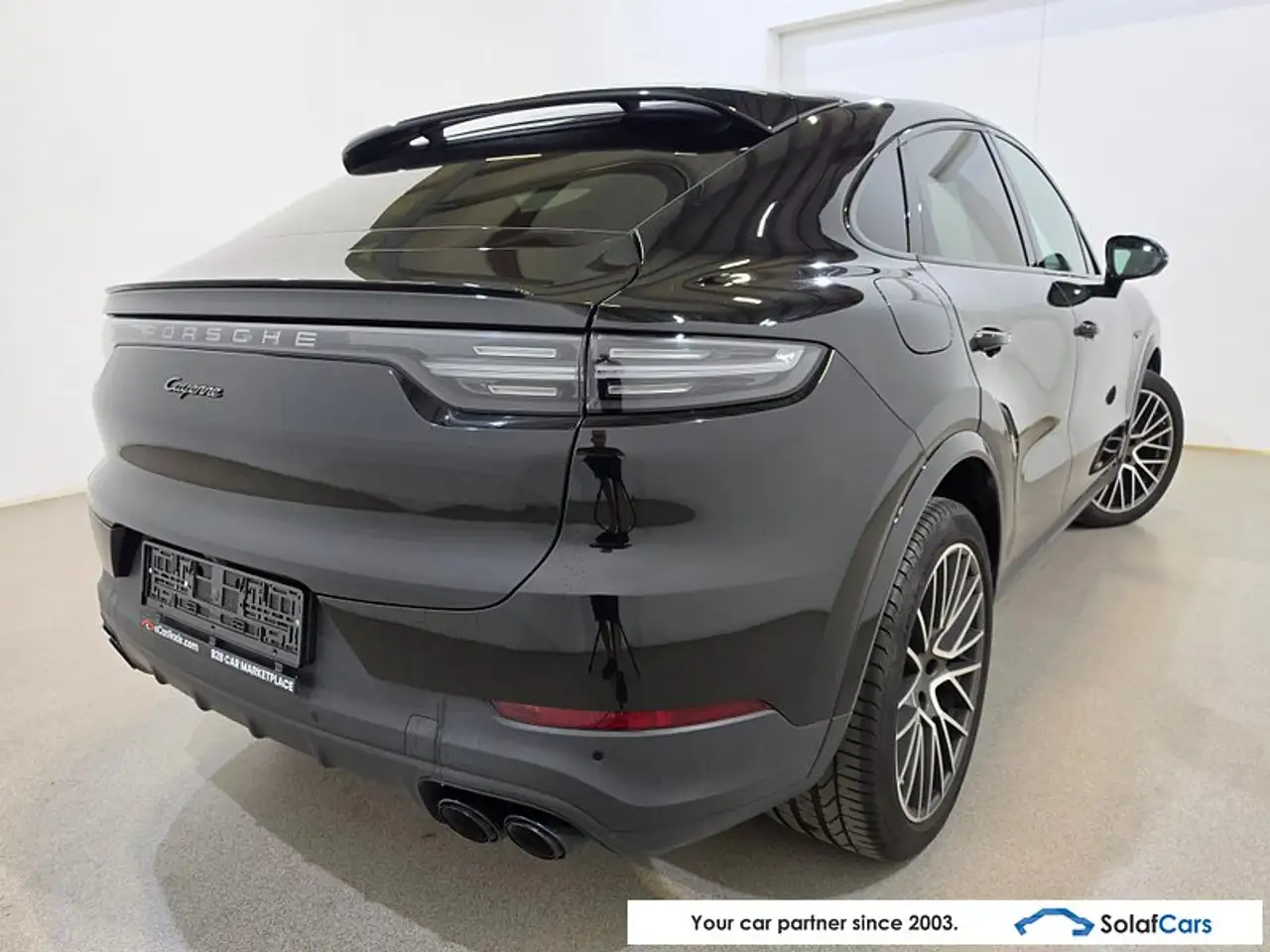 Porsche Cayenne - 4