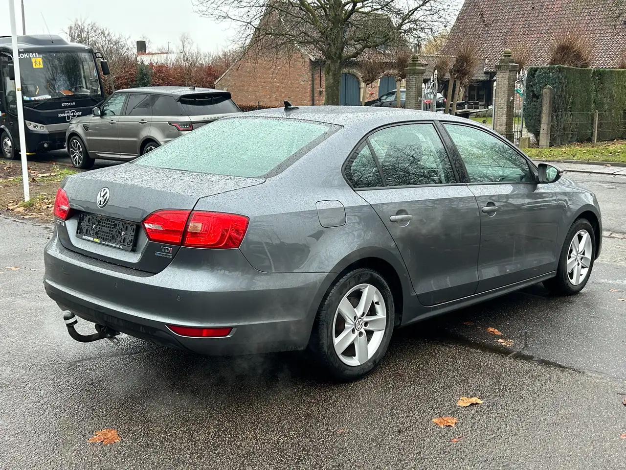 Volkswagen Jetta - 3