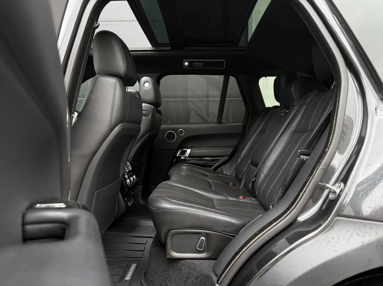 Land Rover Range Rover - 10