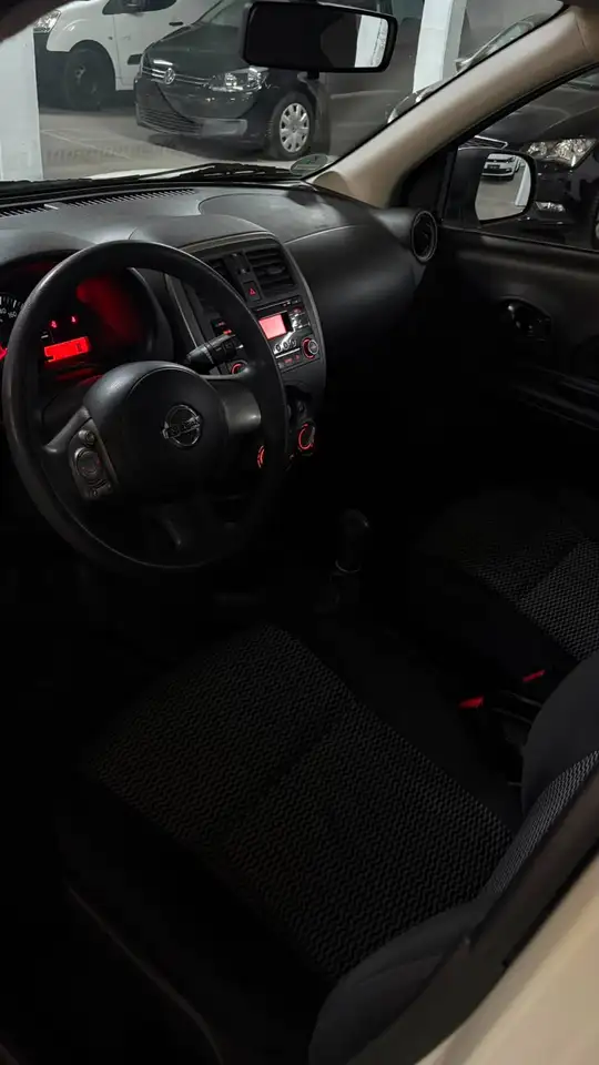 Nissan Micra - 9