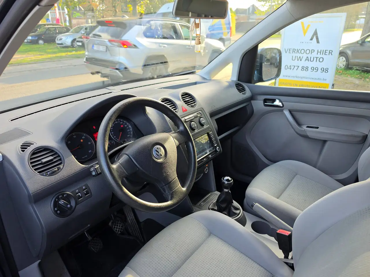 Volkswagen Caddy - 12