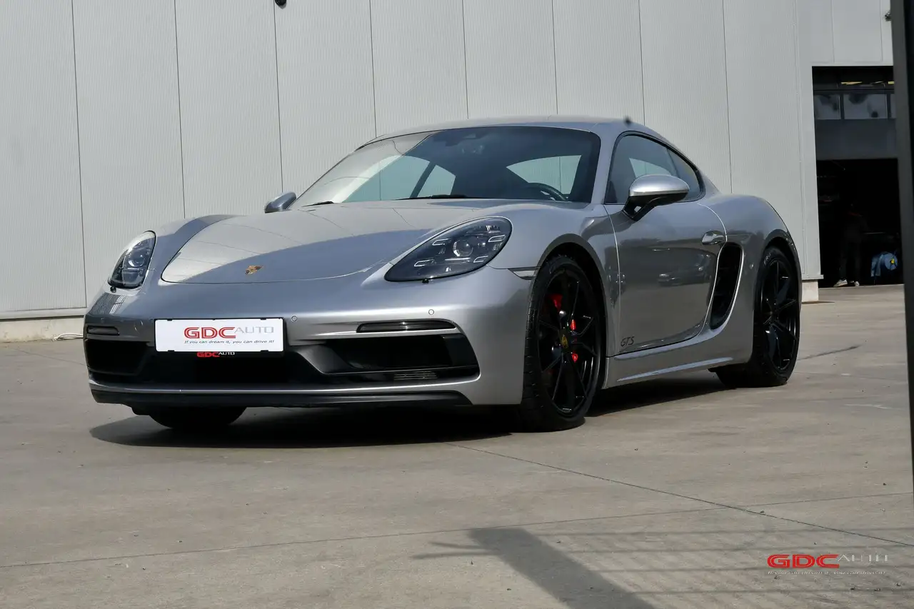Porsche Cayman - 12