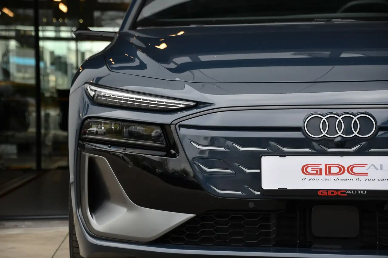 Audi A6 e-tron - 7