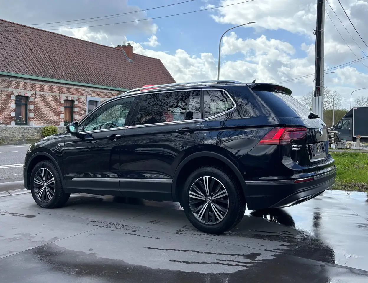 Volkswagen Tiguan Allspace - 7