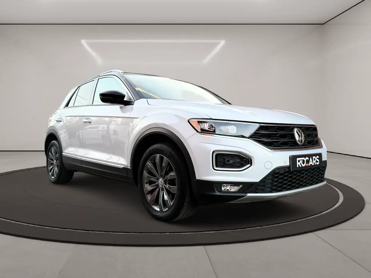 Volkswagen T-Roc - 4
