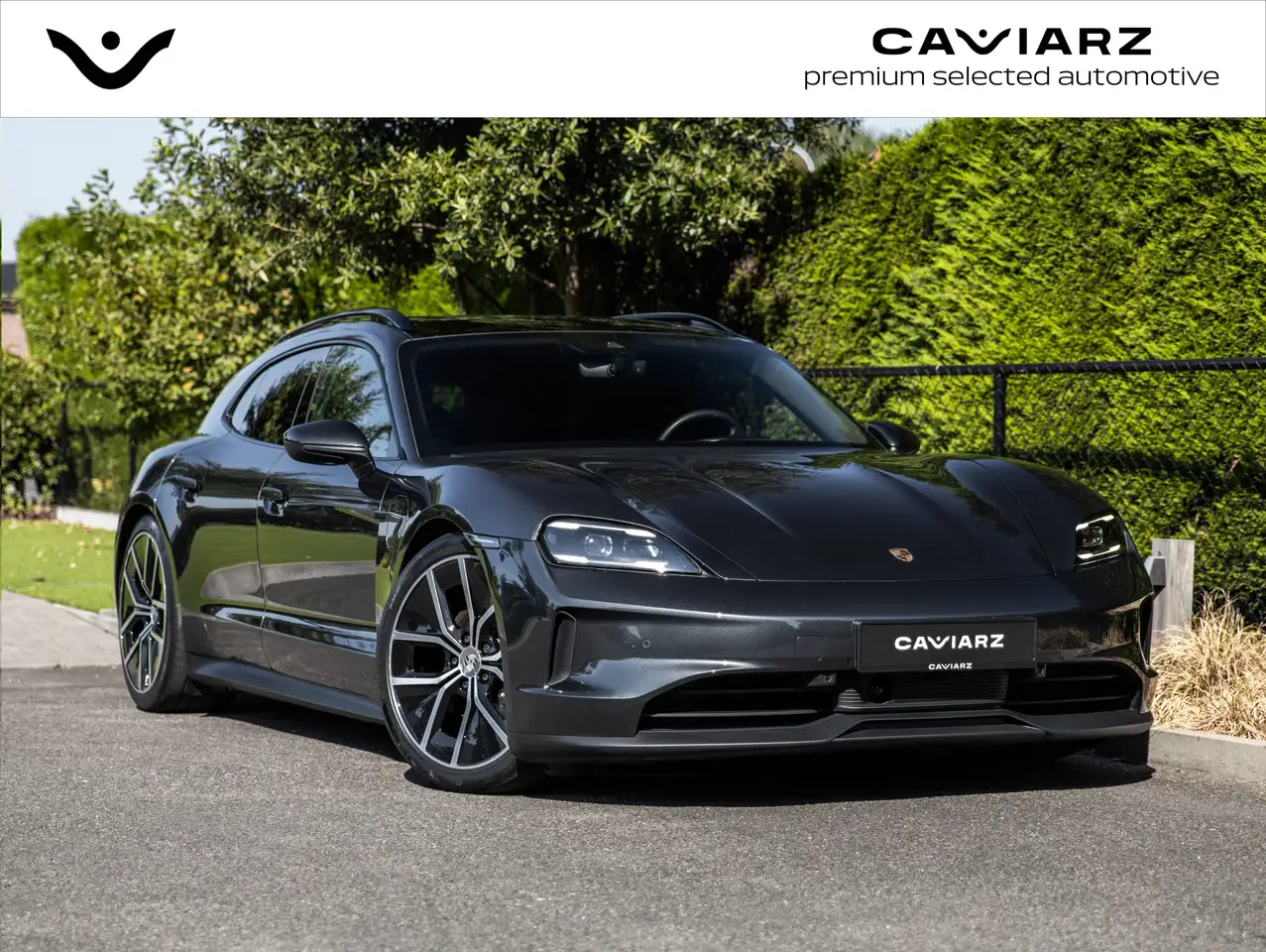 Porsche Taycan - 1