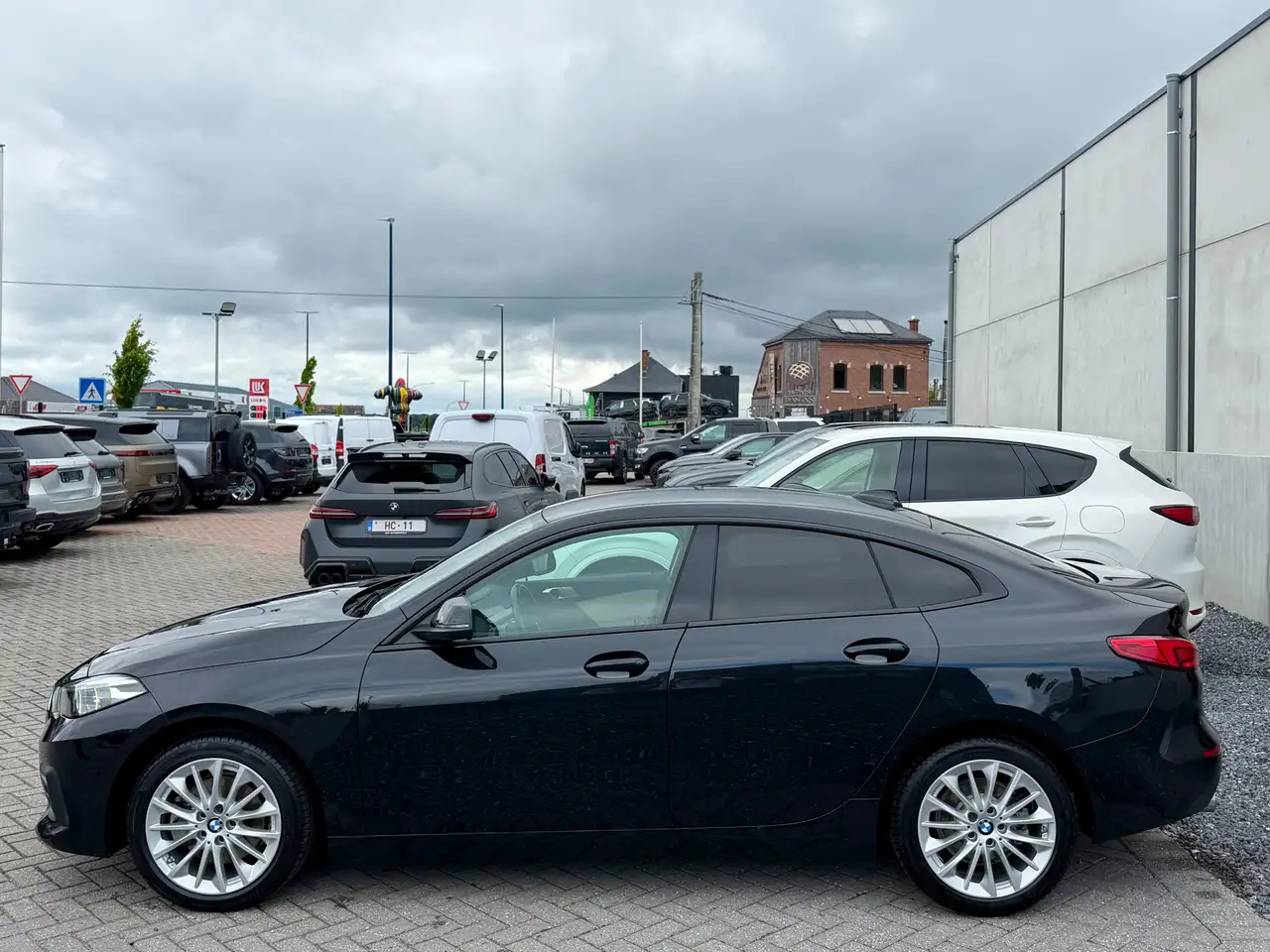 BMW 218 - 8