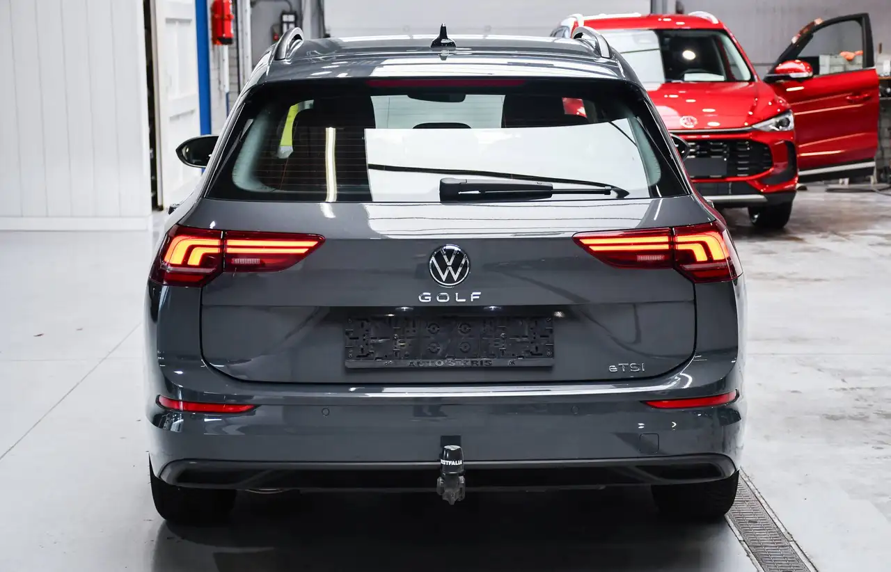 Volkswagen Golf Variant - 5