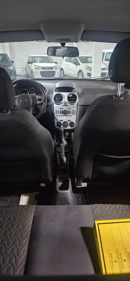 Opel Corsa - 8