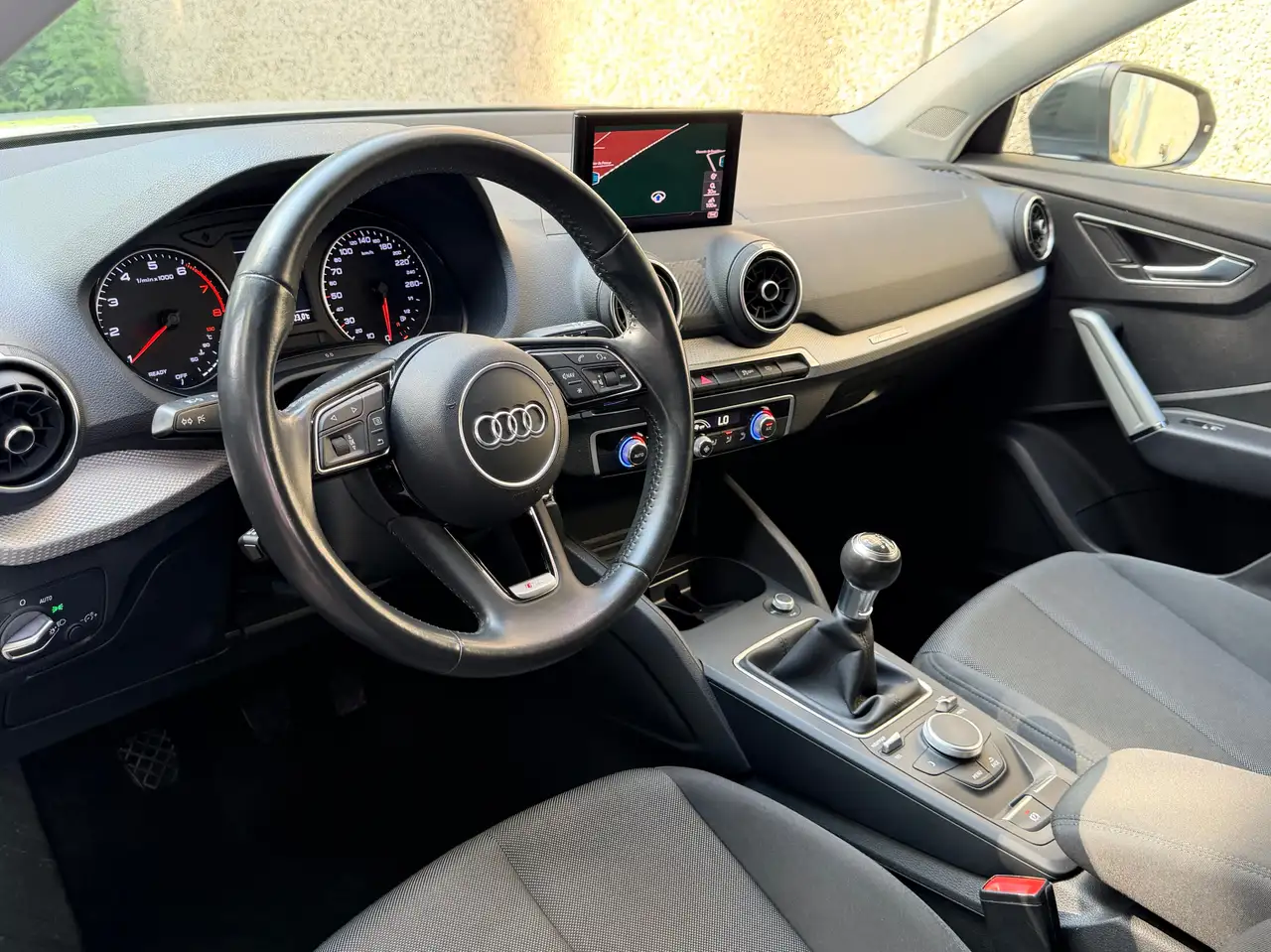 Audi Q2 - 10