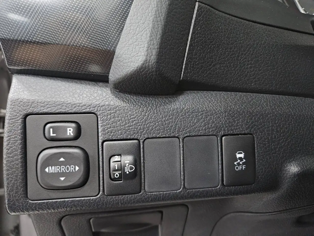 Toyota Auris - 12