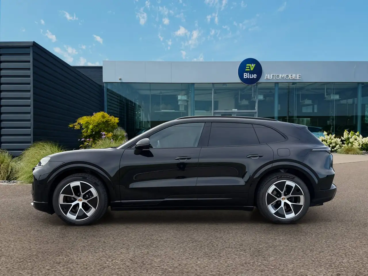 Porsche Cayenne - 2
