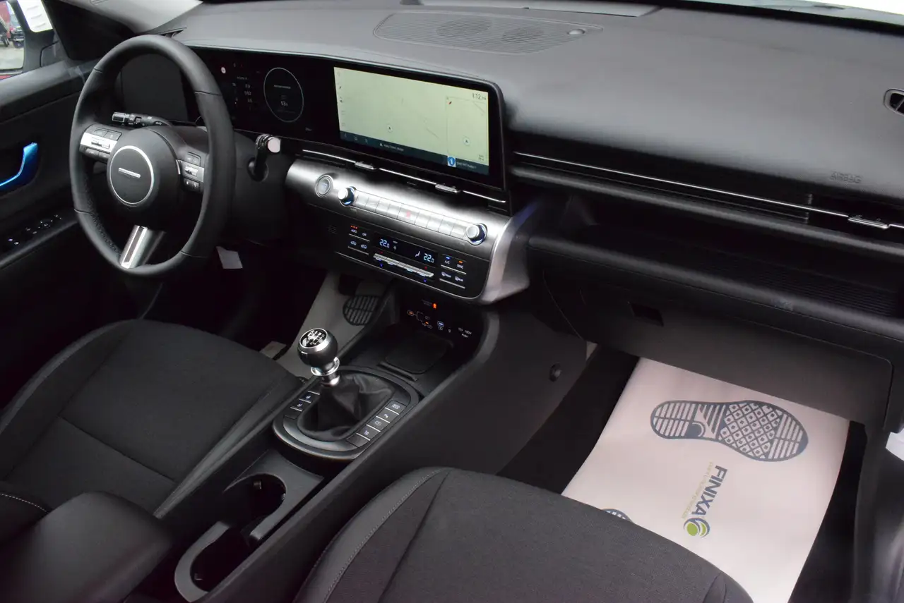 Hyundai KONA - 3